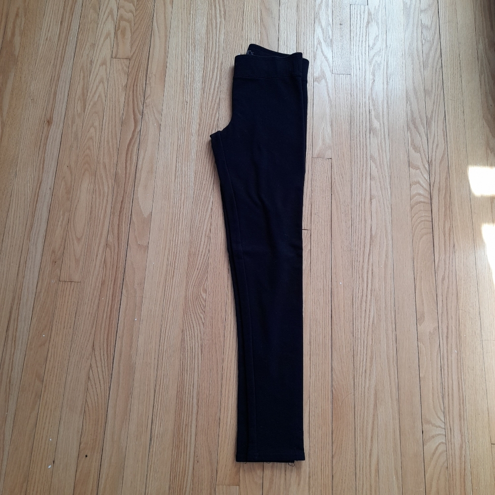 Black Leggings by Garage size Small